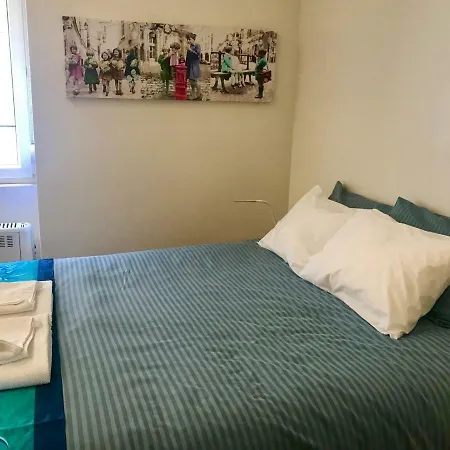 Sweet With Terrace In Апартаменти *